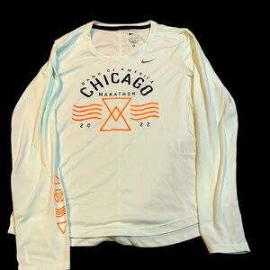 Nike drii fit BOA Chicago marathon 2022. Brand new without tags. Pale green.